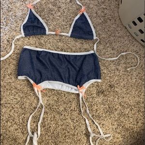 Denim 2-piece w/Guarders
